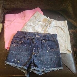 3 pair of 3t shorts